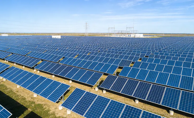 太陽光発電インバーターシステムにおける高周波変圧器の応用